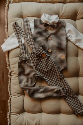 Zestaw kamizelka + muszka w pepitkę